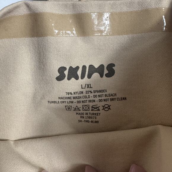 SKIMS Women's Shapewear Core Control Thong Clay Size L/XL NWT - Picture 6 of 9